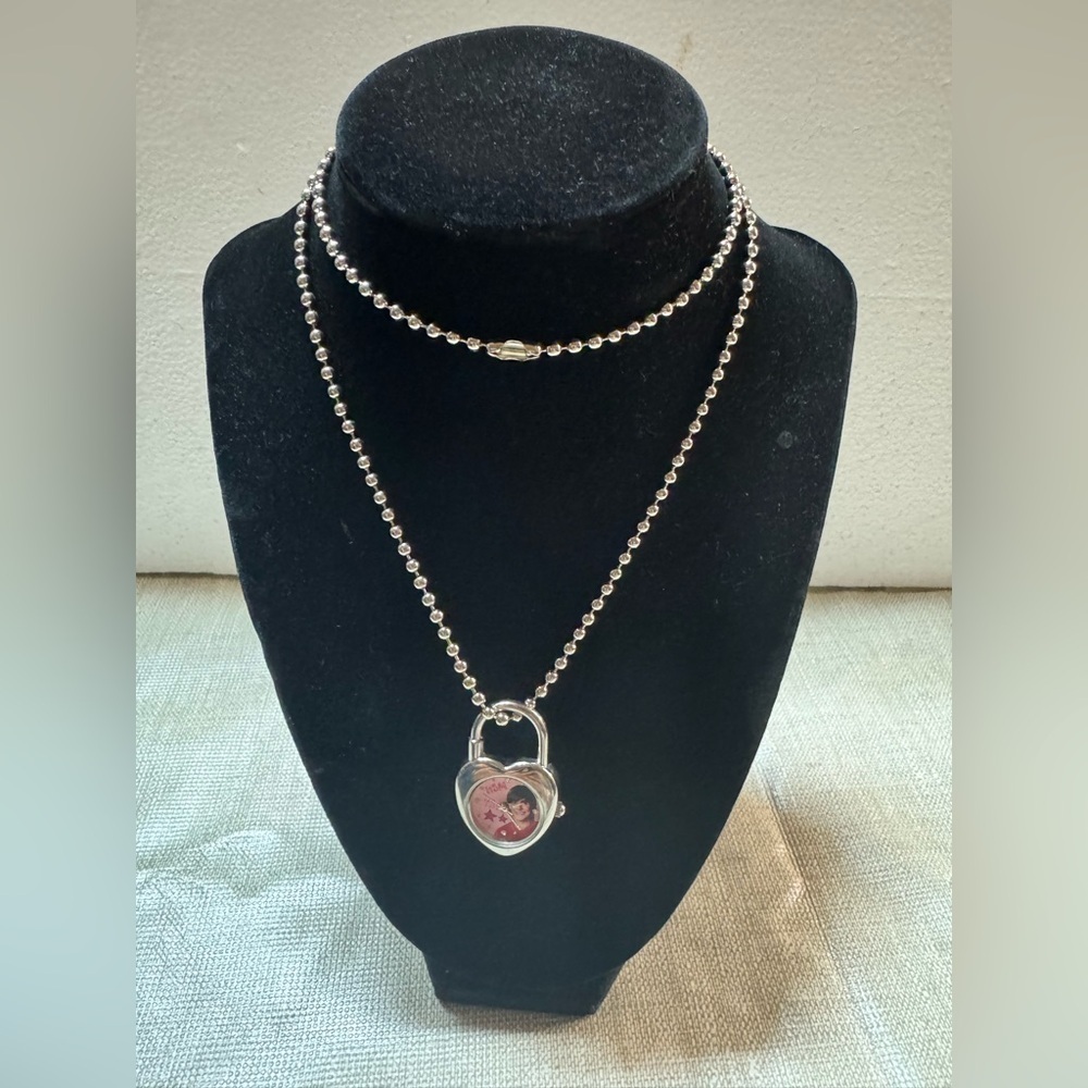 Vintage Disney high school musical heart shaped pendant Necklace